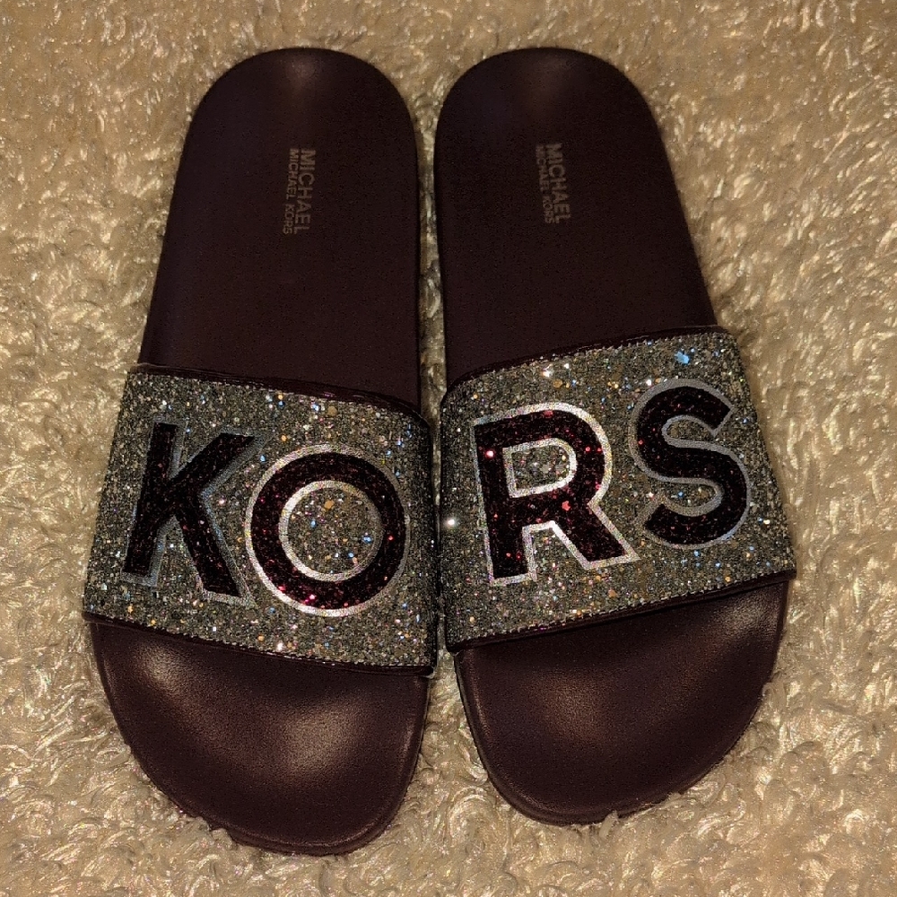 NEW!!Michael Kors Glitter Slide Sandals Size 9